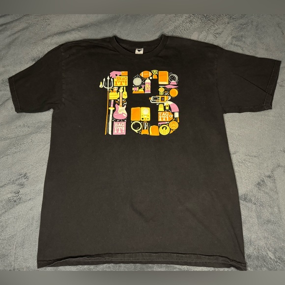 SyFy Channel + TeeFury Limited Ed. Warehouse 13 Snag It Bag It and Tag It Shirt - Picture 2 of 5